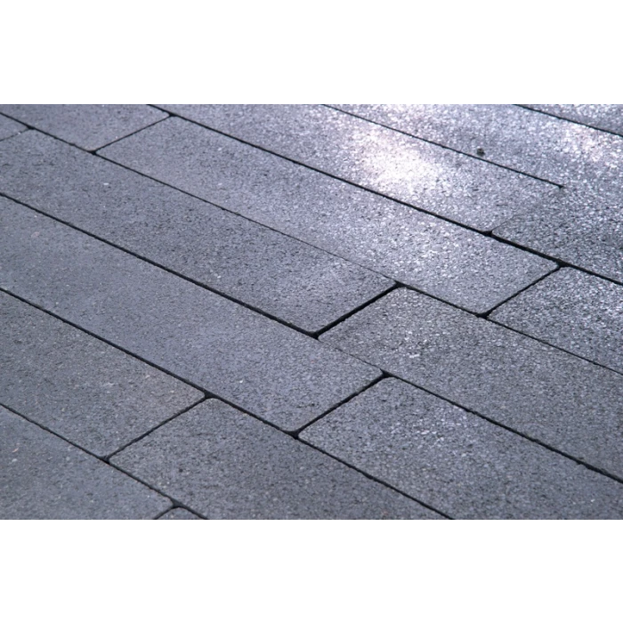 Тротуарная плита Фабрика Готика 1000x500x80 мм Амфиболит FERRO